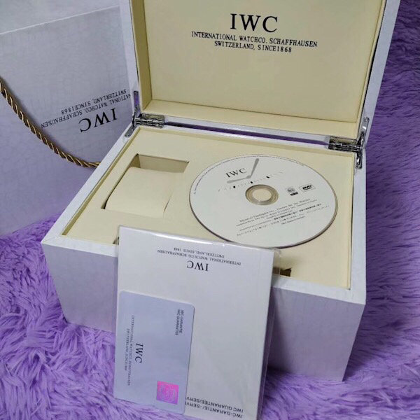 Perfect Replica IWC white Watch Box With Disk